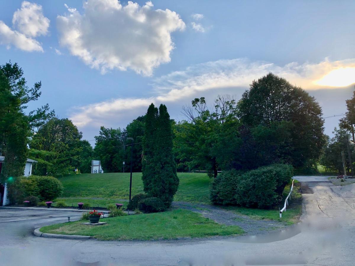 Rolling Hills Motel Wantage Екстер'єр фото